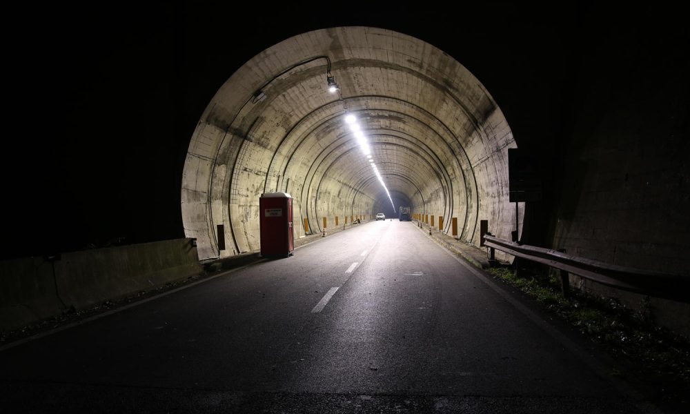 illuminazione Galleria San Casciano a Firenze proiettori a led